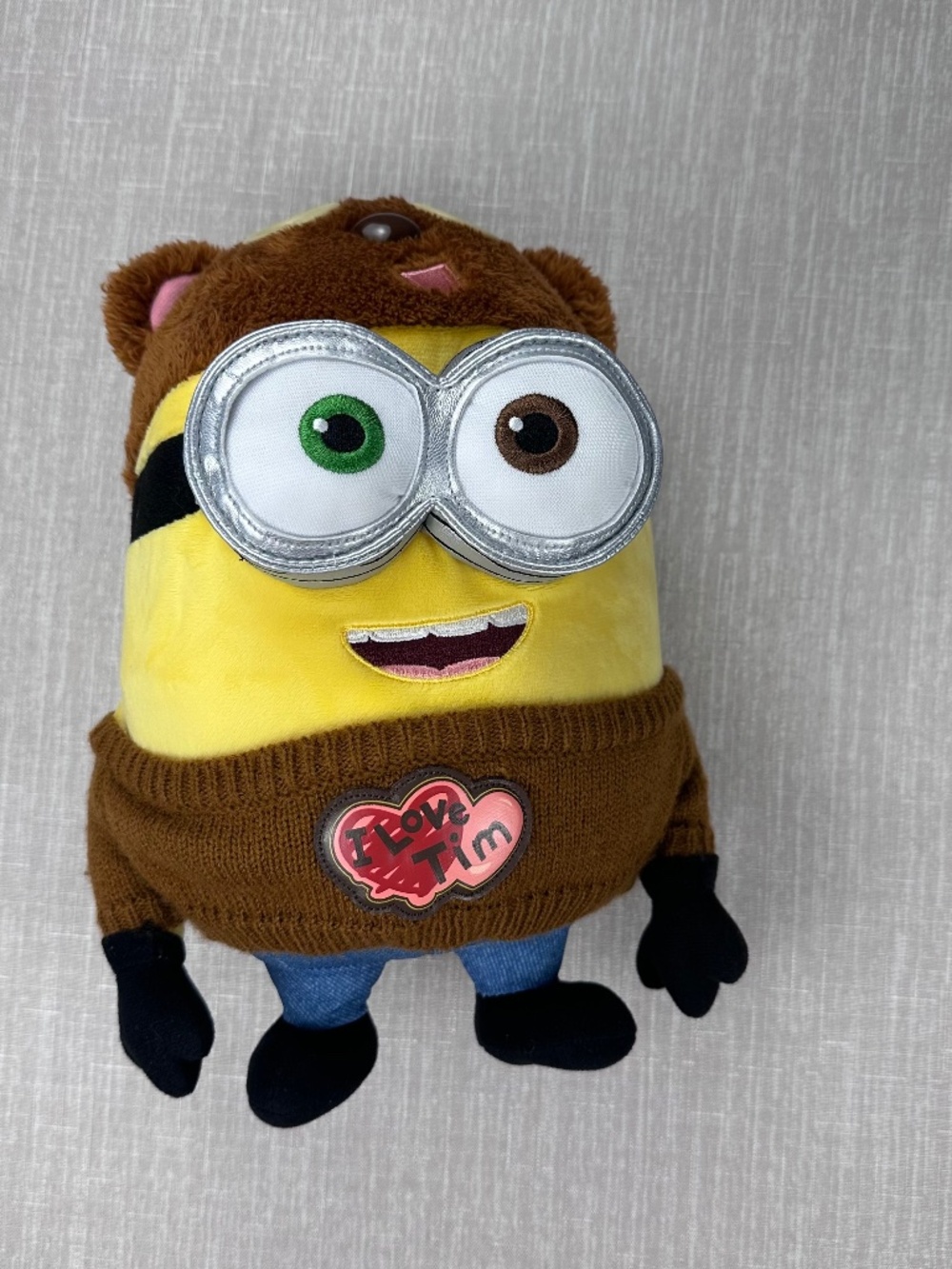 Universal Studios Despicable Me "I Love Tim" Bob The Minion 12 Inch Plush
